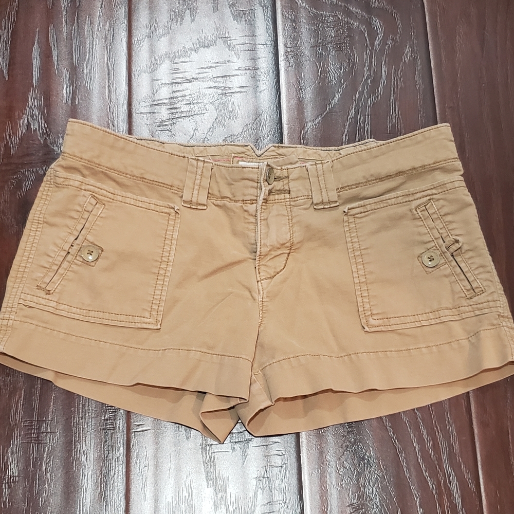 American Eagle shorts.